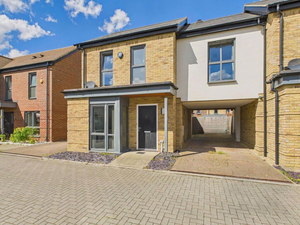 Pascal Mews, Oakgrove, Milton Keynes